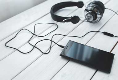 意甲知名媒体人：米兰主教练阿莱格里向全队高声训话，下轮对阵科莫目标3分